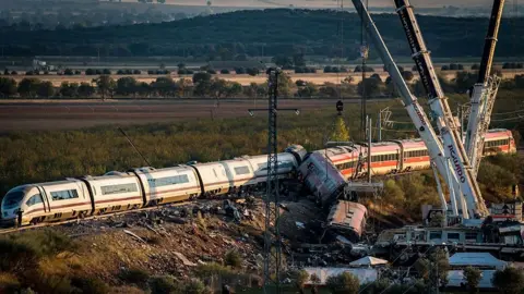 Audio reveals exchanges between Spain train operators and drivers moments before deadly crash