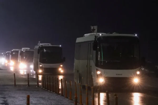 Hundreds evacuated from Russian-occupied Oleshky during rare Ukraine ceasefire