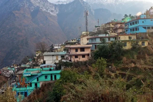 Six dead after helicopter crashes in northern Indian state